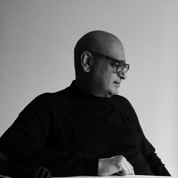 Ar. Praveen Bavadekar